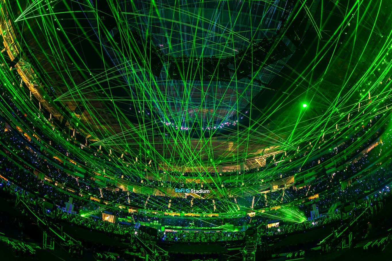 Illenium Trilogy Show Breaks Records with Laser Technology