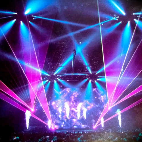 Ariana Grande's Honeymoon Tour